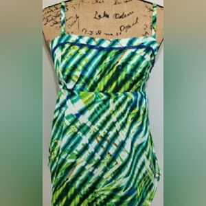‼️Vibrant Tropical Print Cami‼️